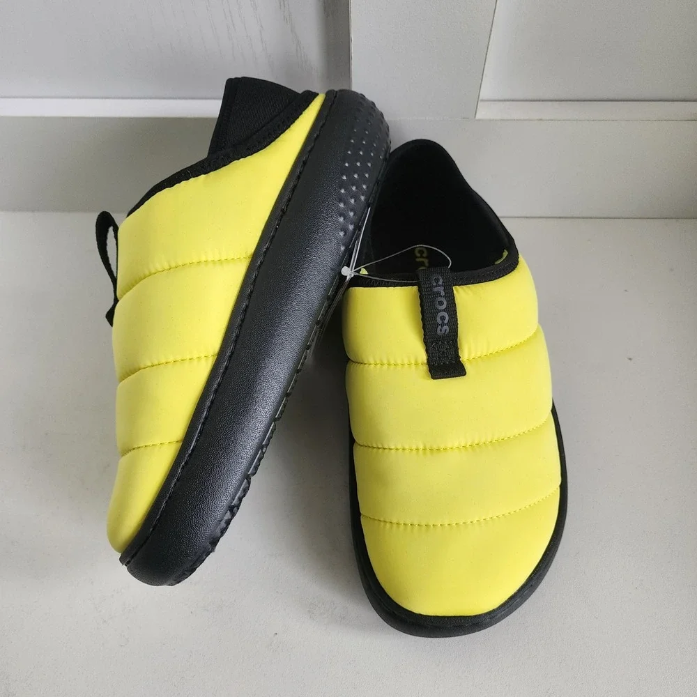 Crocs Classic Puff Moc K Kids Yellow Black Quilted Puffer Slippers J5 210589-77K